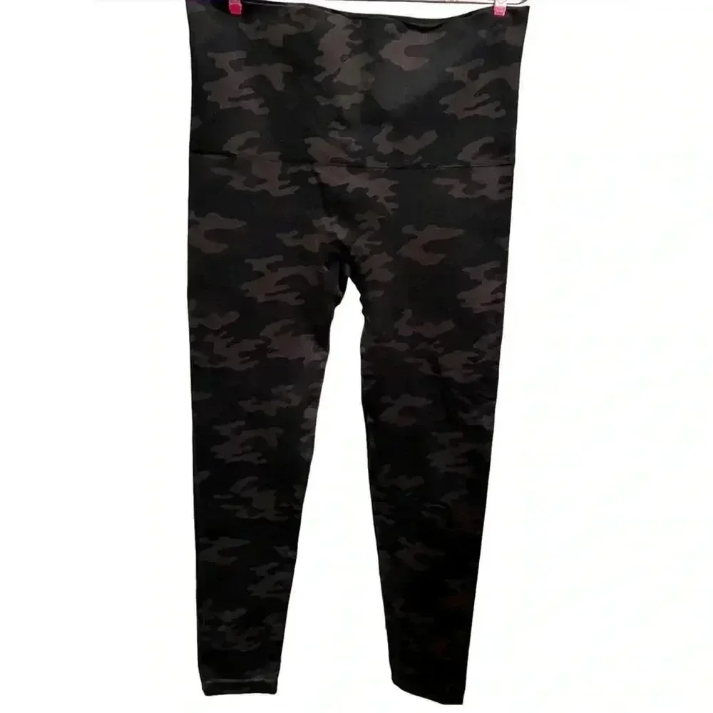 Spanx Womens Camo Leggings Look At Me Now Seamless Size XL NWOT - Picture 2 of 11
